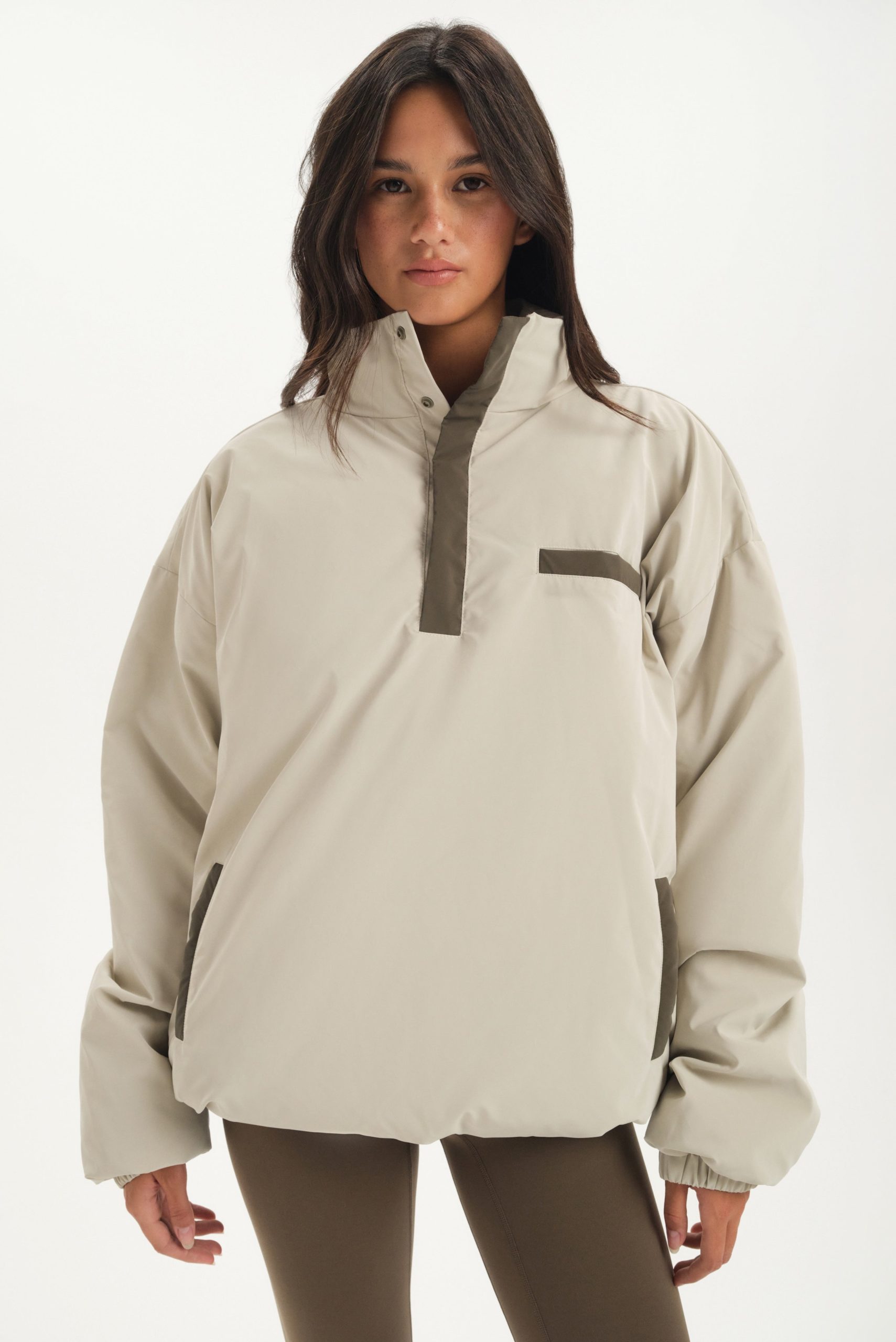 NYLON PUFF QUARTER SNAP JACKET - SPARROW