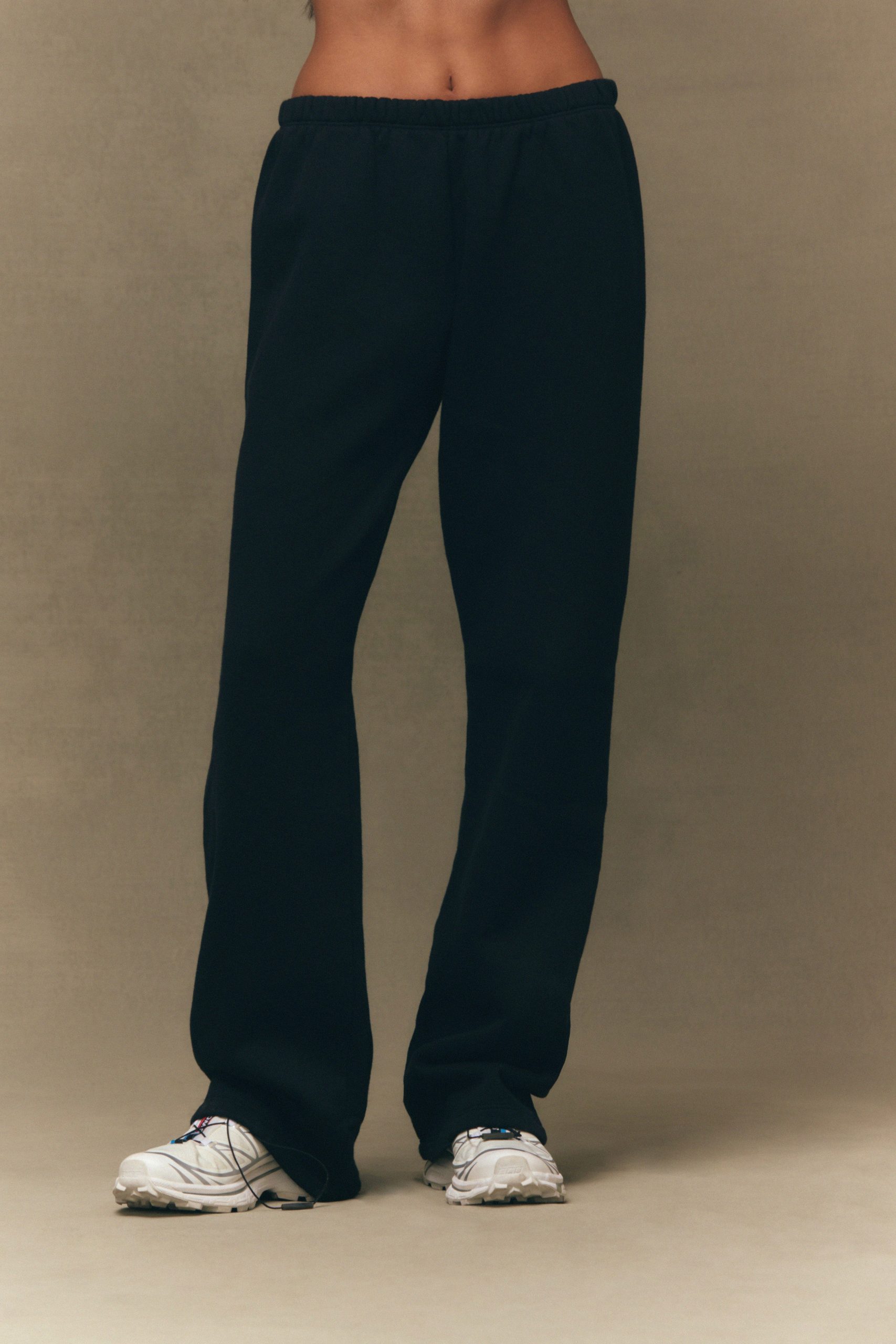 MIDWEIGHT SWEATS STAPLE STRAIGHT LEG SWEATPANTS - ONYX - Image 3