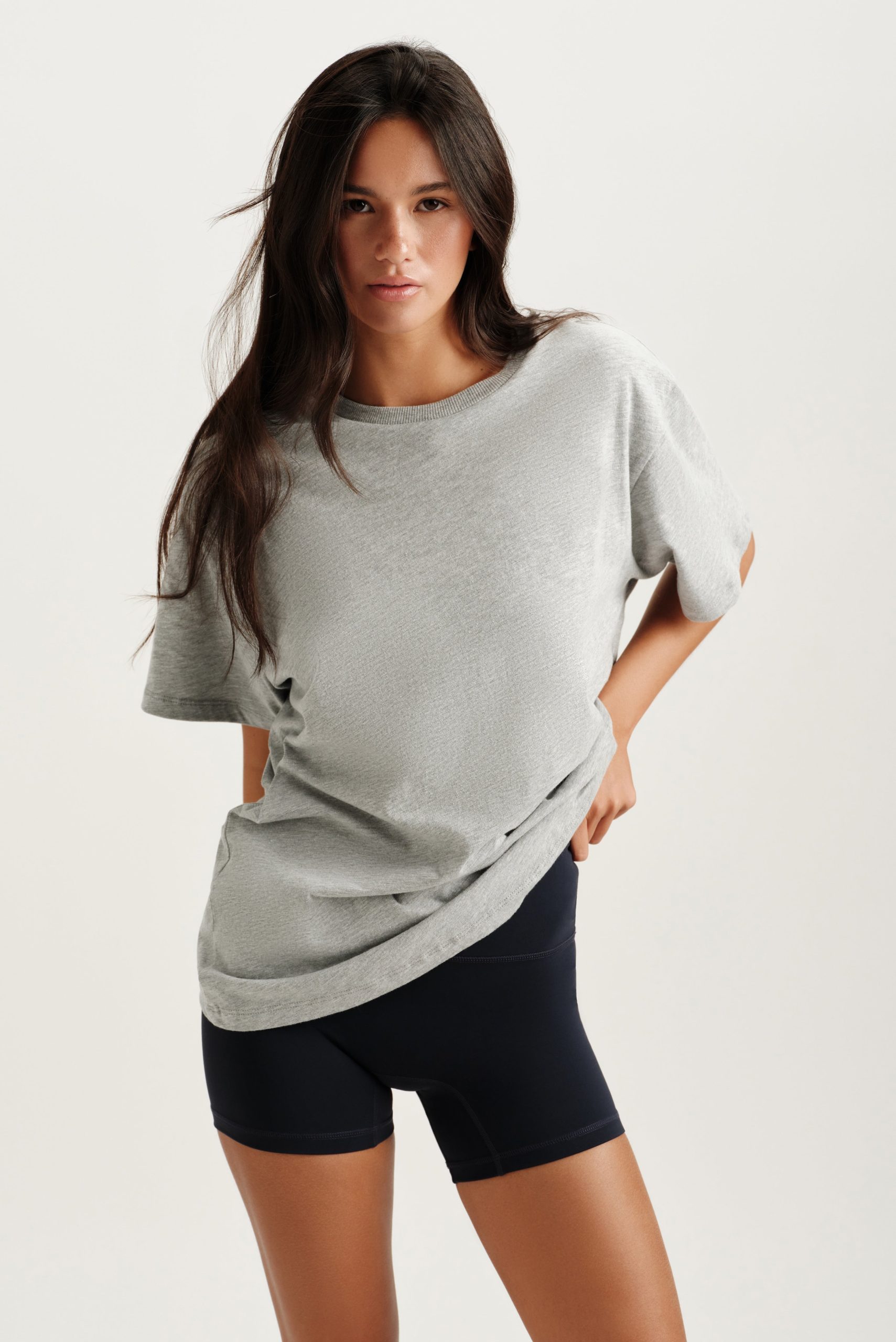 CLASSIC COTTON DAILY BOYFRIEND TEE - FOG HEATHER GREY - Image 2